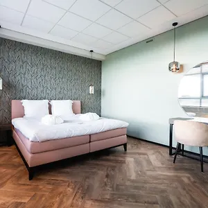 Onderwijshotel De Rooi Pannen 3* Eindhoven